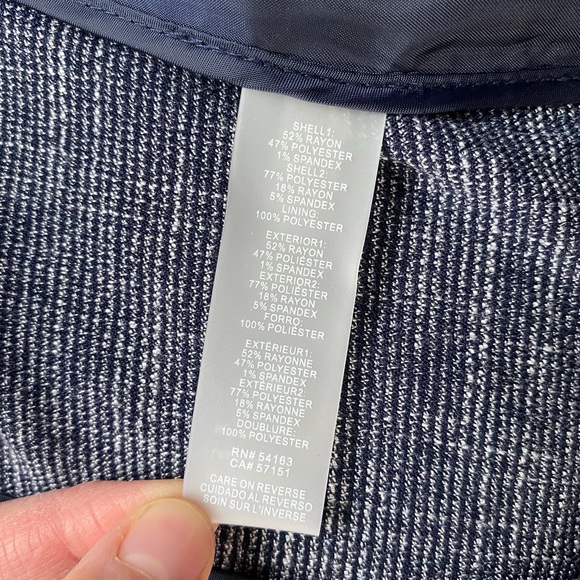 Tommy Hilfiger Single Button Navy Blue Blazer Women’s Size 6 - Picture 7 of 12